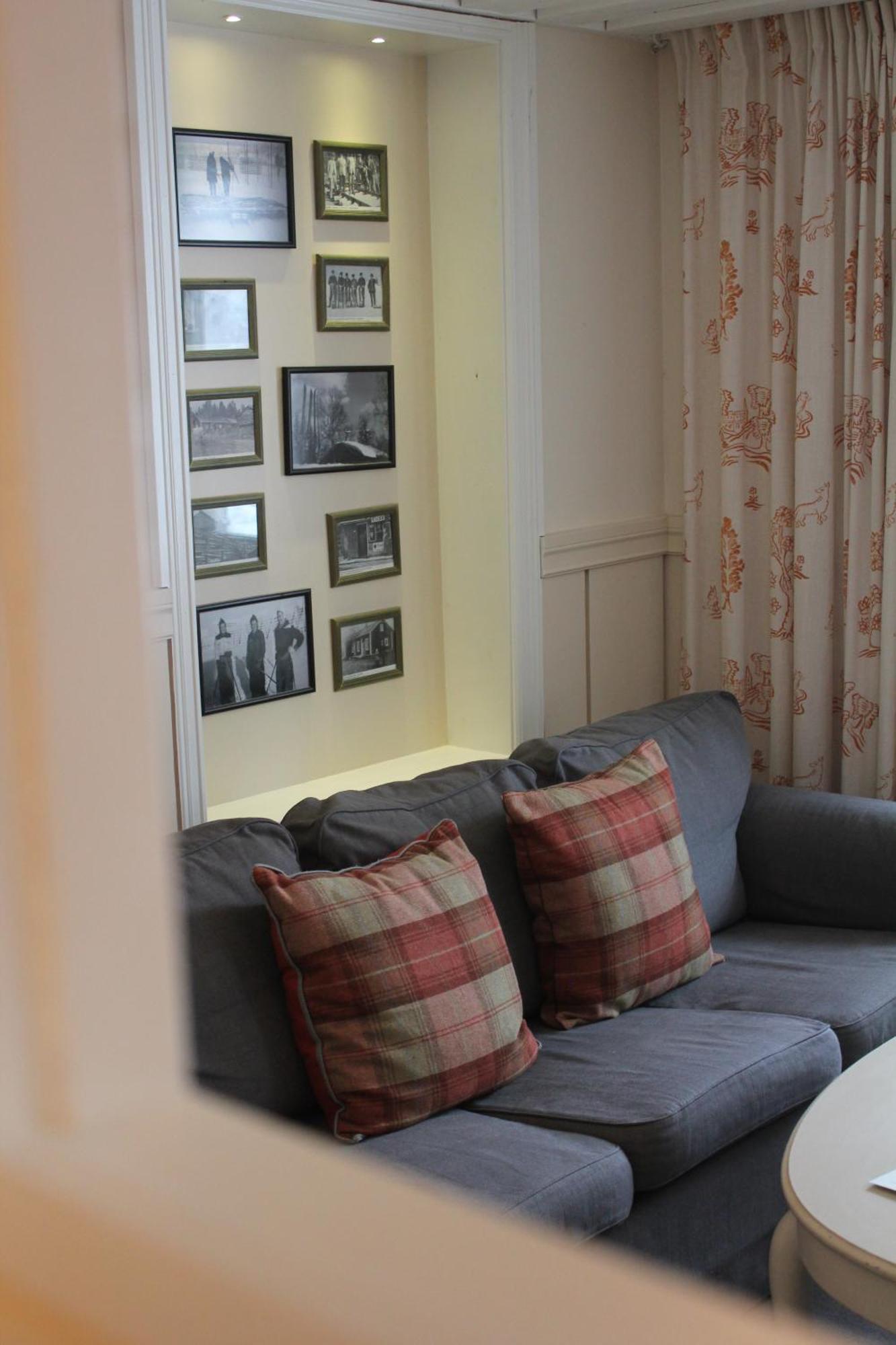 Olarsgarden Hotell Lindvallen Extérieur photo