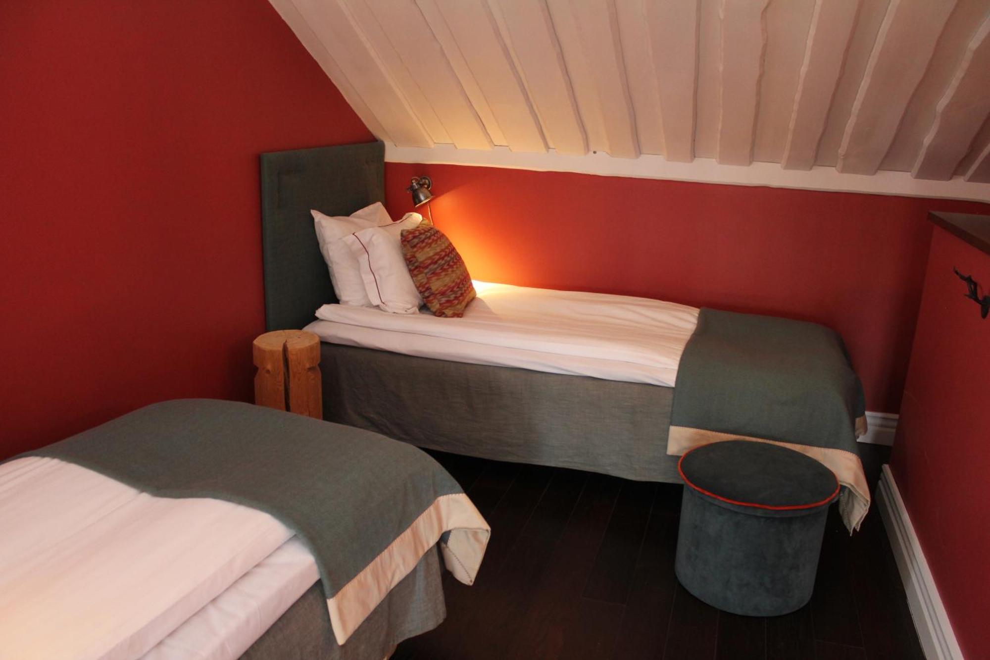 Olarsgarden Hotell Lindvallen Extérieur photo