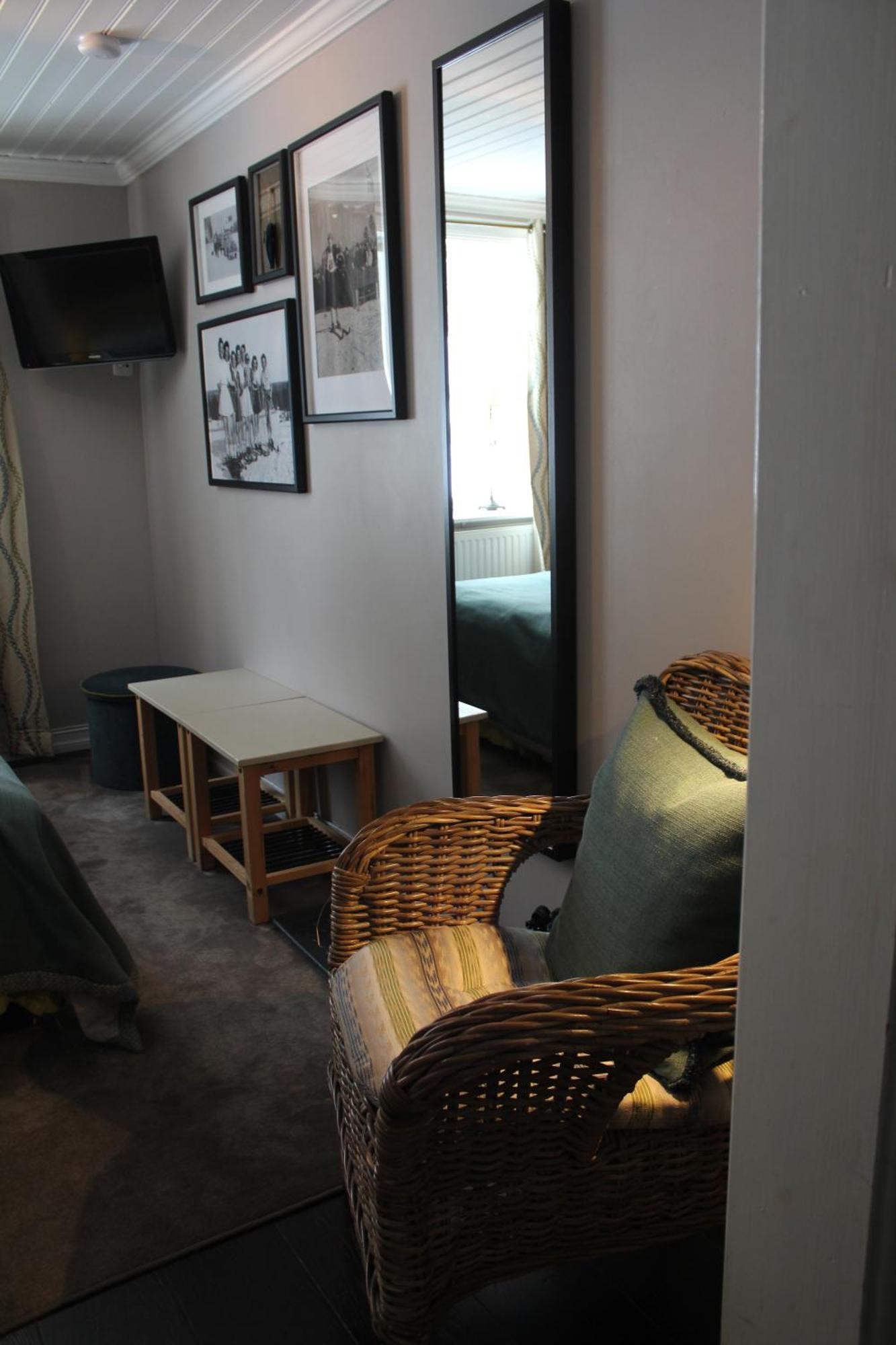 Olarsgarden Hotell Lindvallen Extérieur photo