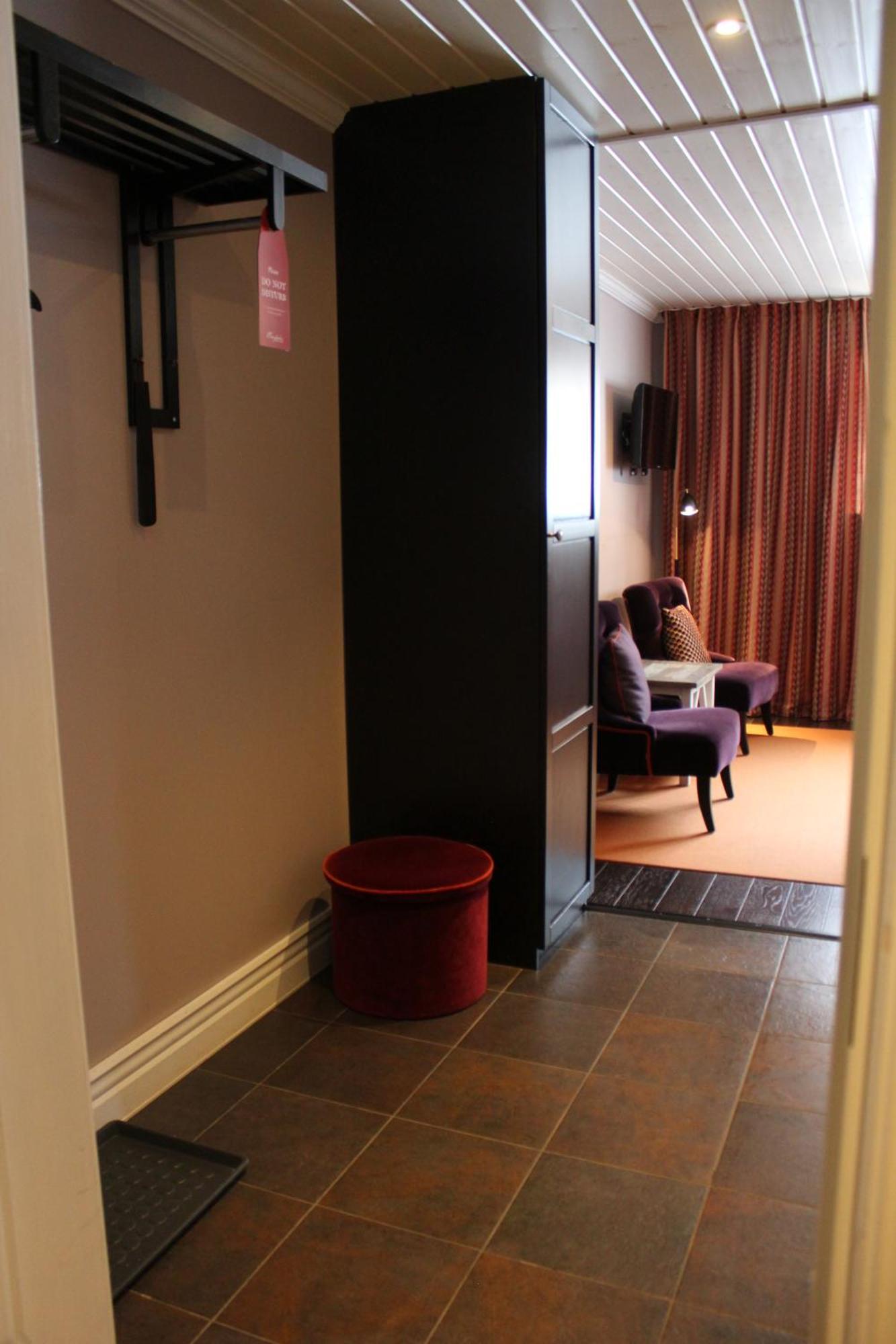 Olarsgarden Hotell Lindvallen Extérieur photo